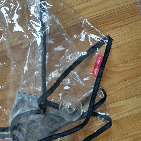 Maclaren Foot Muff & Rain Cover - Triumph & Quest - Picture 4 of 4